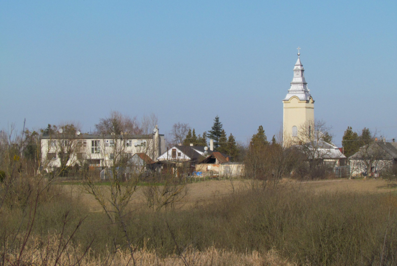 Kostoly v Zatíne