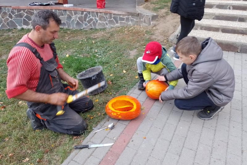 Vyrezávanie tekvíc -Tökfaragás