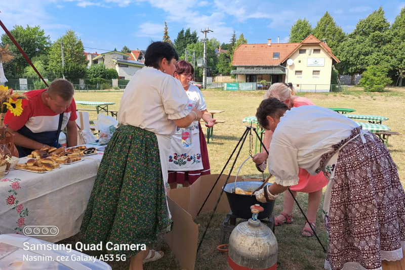 Csobánkai vendégszereplés - Stretnutie 5 národov