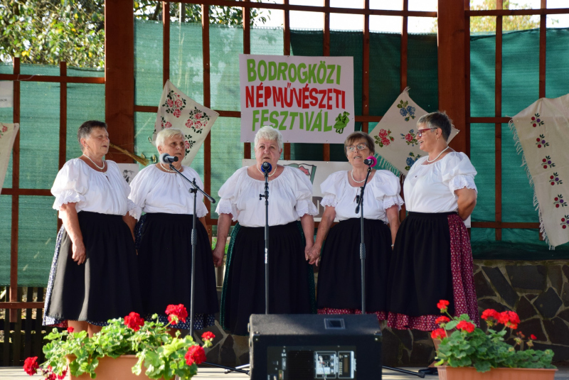 Folklórny festivál - Bodrogközi Népművészeti Fesztivál