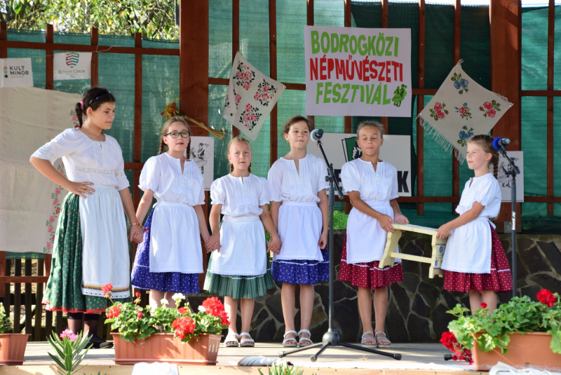 Folklórny festivál - Bodrogközi Népművészeti Fesztivál