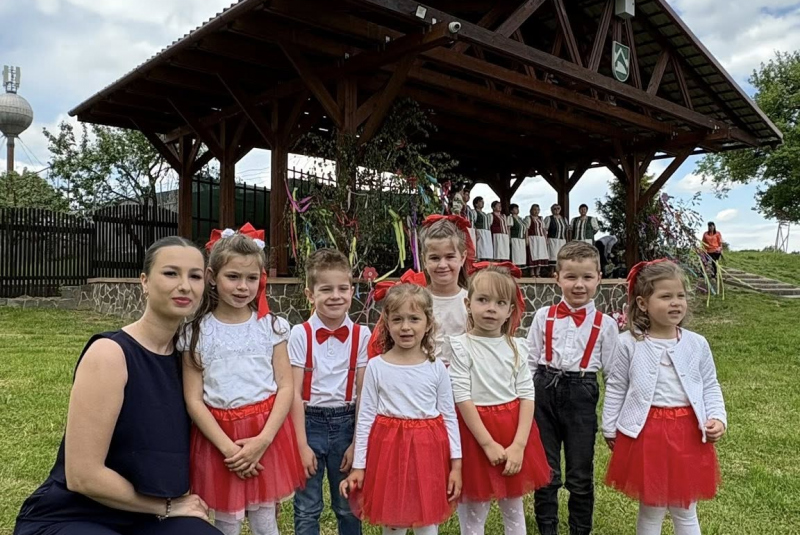 ANYÁK NAPJA - DEŇ MATIEK