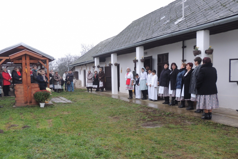 Ľudový dom a deň kultúry  - A tájház  bővítése és CSEMADOK nap 